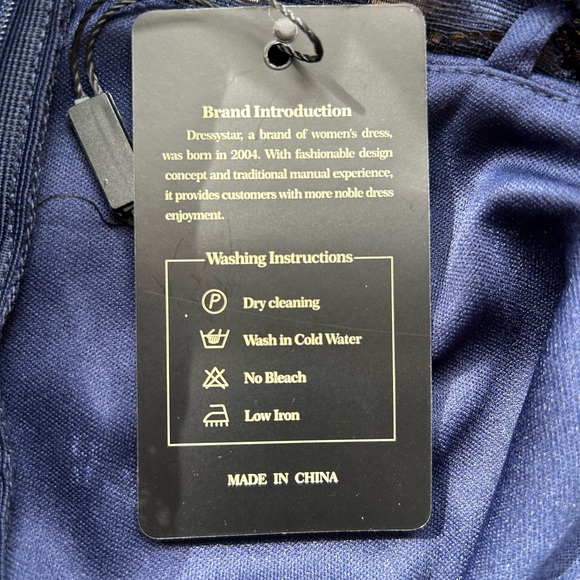 Elegant Blue Lace Dress - Picture 6 of 6